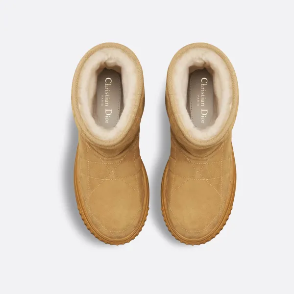 Dior ankle brown add pile boots - Image 3