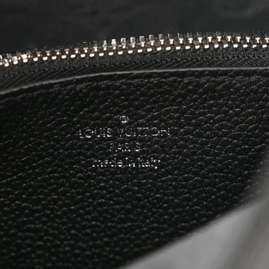 Louis Vuitton Muria MM Black Mahina Leather Silver Hardware