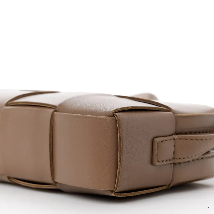 Bottega Veneta Mini Intreccio Cassette Phone Pouch Crossbody Bag Marrone Lambskin Leather