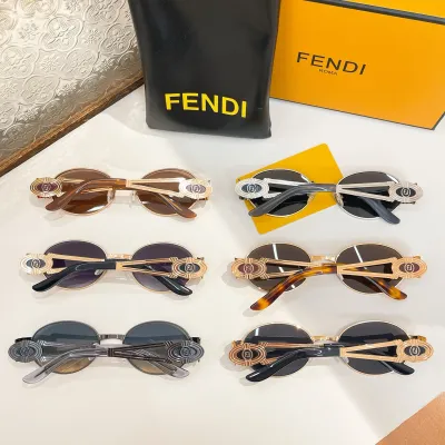 Fendi Oval glasses silver/black/eggplant/tawny/brown/grey color Size 59口15-135