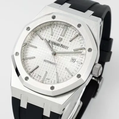 AUDEMARS PIGUET-ROYAL OAK-15400 White Tape-41mm