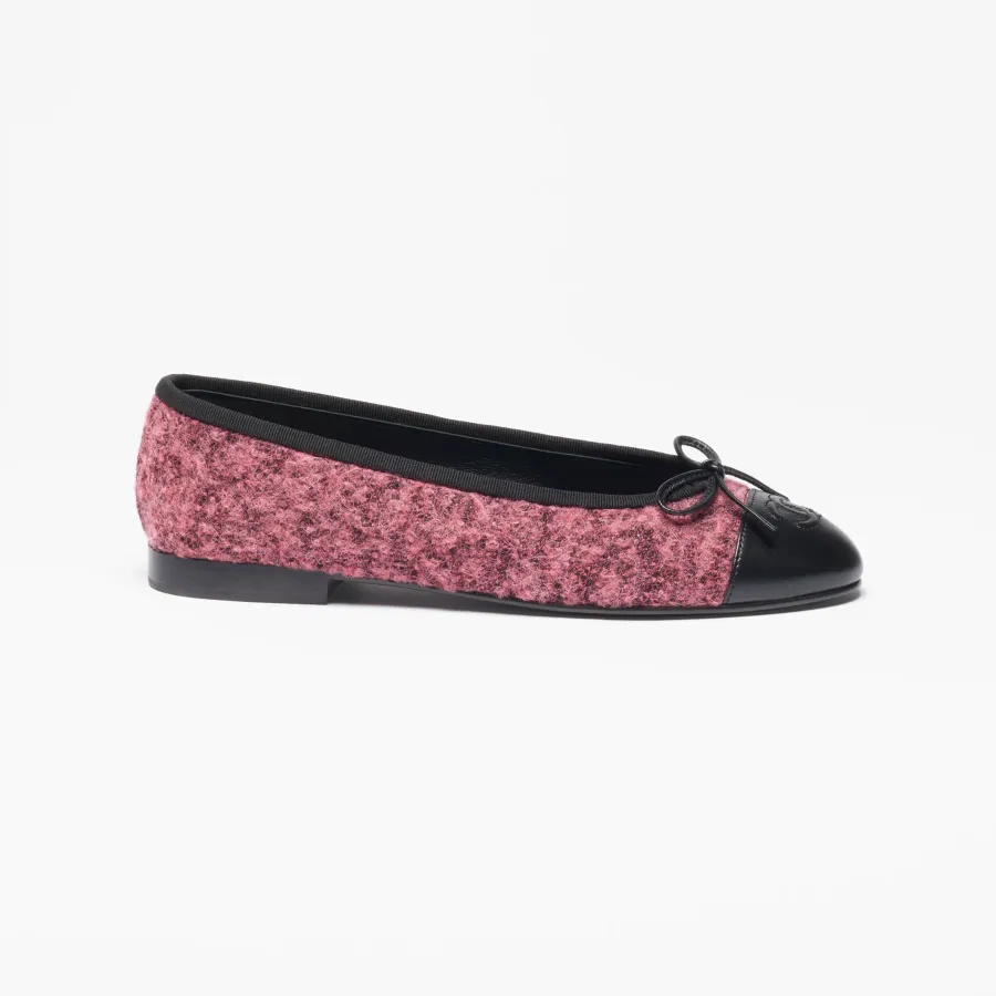 Chanel Autumn and winter series flat shoes, wool twill soft woolen and lambskin pink and black Ballet  Shoes