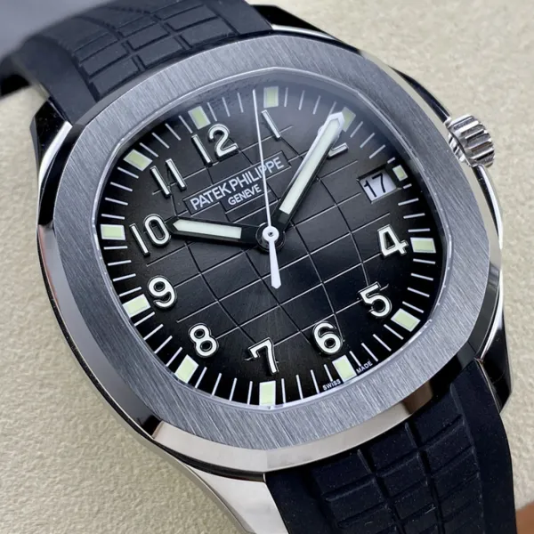 PATEK PHILIPPE-AQUANAUT-ref.5167A-001-40mm - Image 3