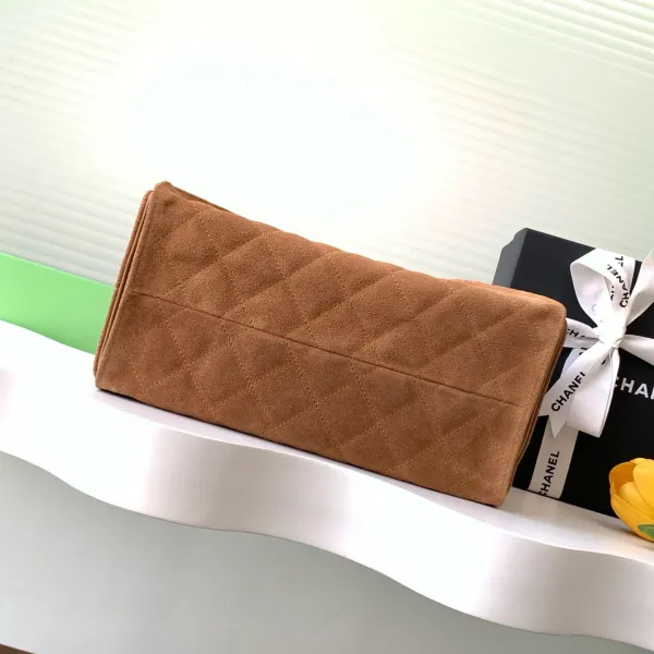 Chanel khaki / Elephant Grey Abrasive Sand Leather Shoulder Bags - Image 5