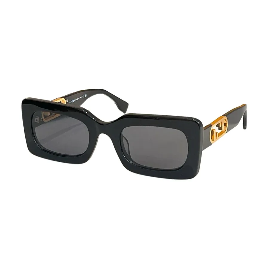 Fendi square frame glasses black gold/eggplant/grey/nude black color Size 55口17-145