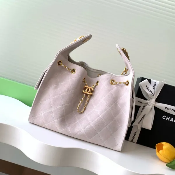 Chanel Pink / Green Quilted Shiny Calfskin Leather / Abrasive Sand Leather Shoulder Bags - Image 2