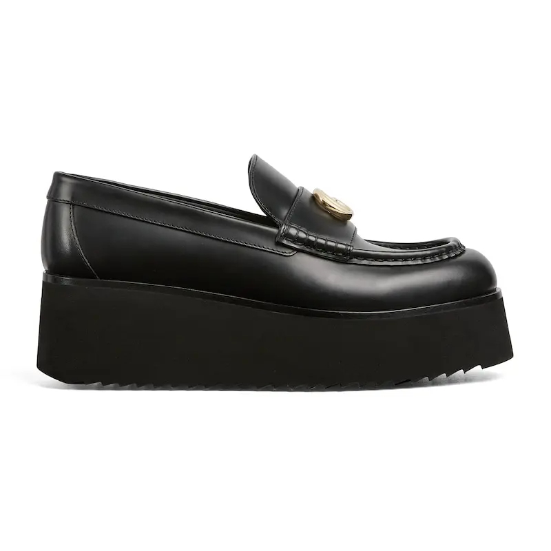 Gucci mocassins de salto inclinado preto com duplo G