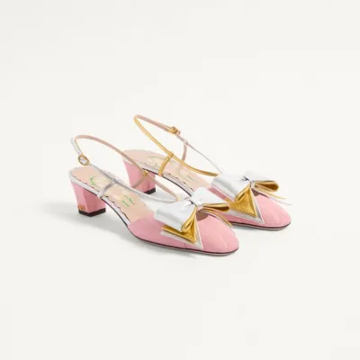 VALENTINO Crystal decorated sheepskin heels (4.5cm high heel)