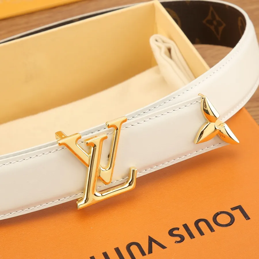 Louis Vuitton Women's Pretty LV Reversible Belt In White/Black Calfskin And Monogram Canvas With Gold/Silver/Black Hardware 30mm