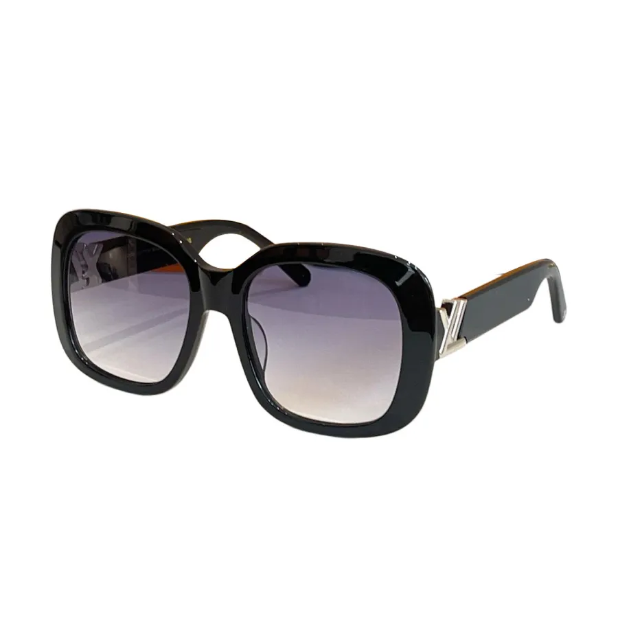 Louis Vuitton round frame glasses white/ivory/leopard/black/eggplant color Size 55口19-140