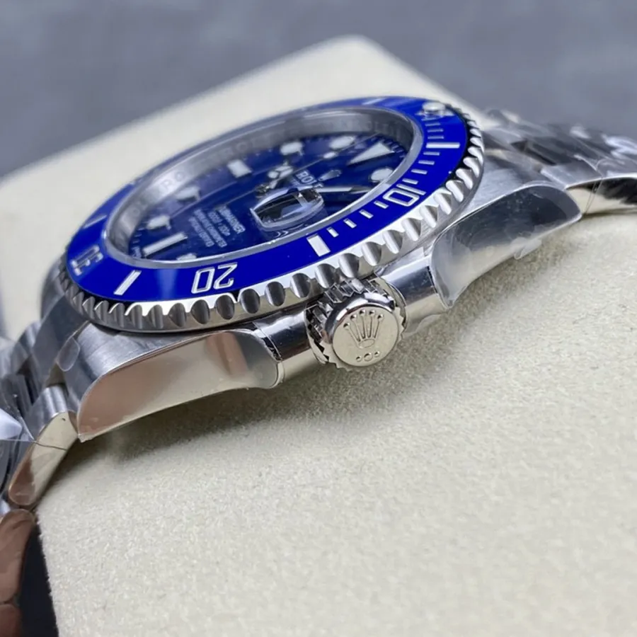 ROLEX-SUBMARINER-REF.M116619LB-97209-40mm