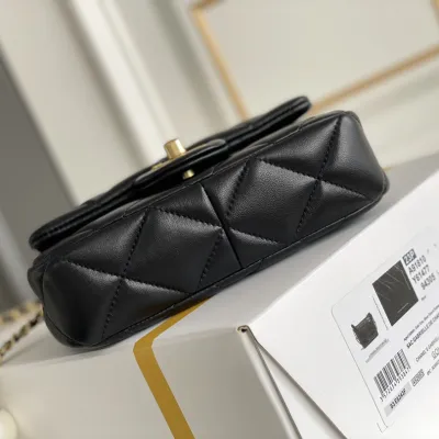 Chanel Double pearl CF chain bag 17/20.5cm White/Black Crossbody Bags