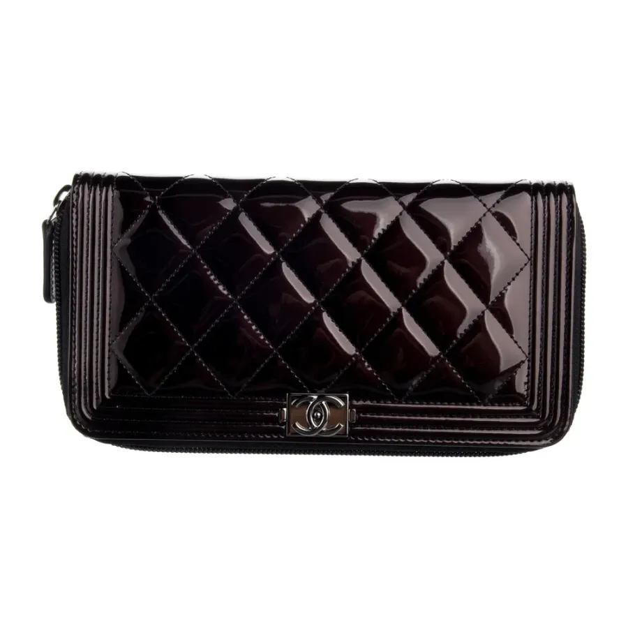 Chanel Large Interlocking CC Logo Wallet Black Patent Leather