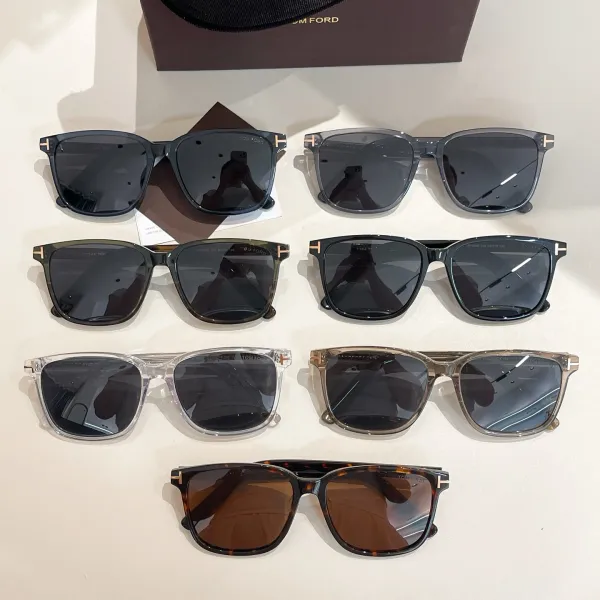 Tom Ford square frame glasses black/blue black/grey black/leopard brown/transparent black/tawny black/green black color Size 55口18-140 - Image 8