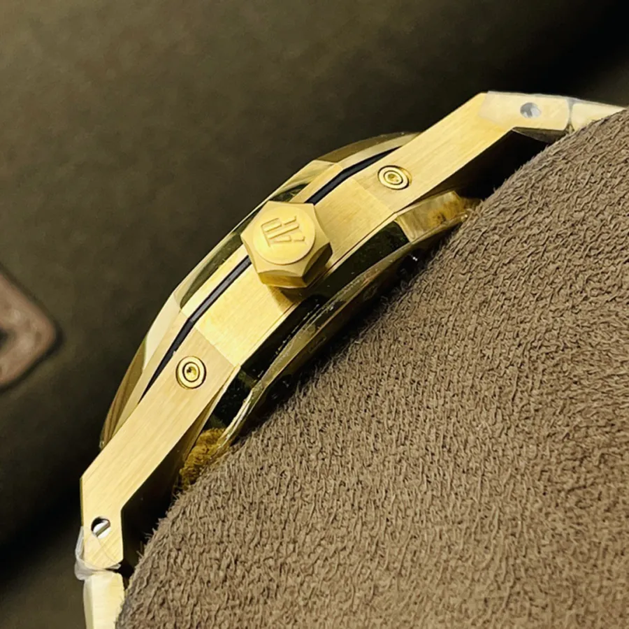 AUDEMARS PIGUET-ROYAL OAK-REF.26574BA.OO.1220BA.01-41MM