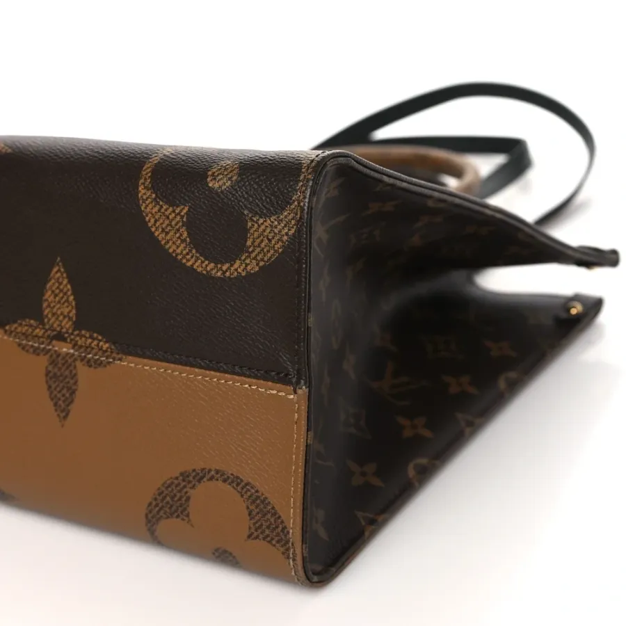 Louis Vuitton OnTheGo MM Reverse Giant Monogram Canvas