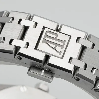 AUDEMARS PIGUET-ROYAL OAK-ref.67651ST.ZZ.1261ST.01-33mm