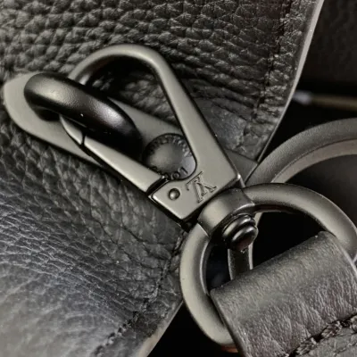 Louis Vuitton Bags Capucines