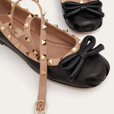 VALENTINO Soft sheepskin ballet flats