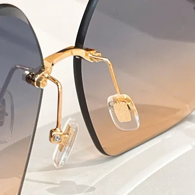 Louis Vuitton square frame glasses blue orange/black/pink/eggplant/rust color Size 61口14-140