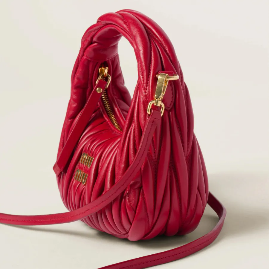 Miu Miu Wander Matelassé Quilted Lambskin Leather handbag Red Crossbody Bags