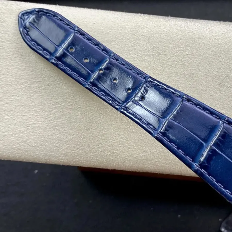 PATEK PHILIPPE-NAUTILUS-ref.5712G-001-40mm