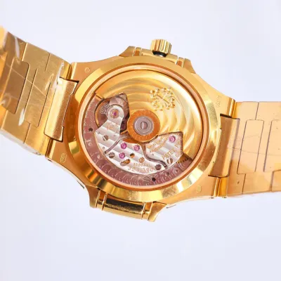 PATEK PHILIPPE-NAUTILUS-ref.7118-1200R-010-35.2mm