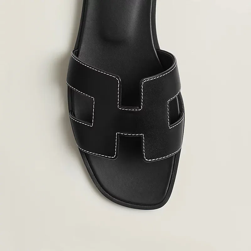 HERMES Oran Black Slippers