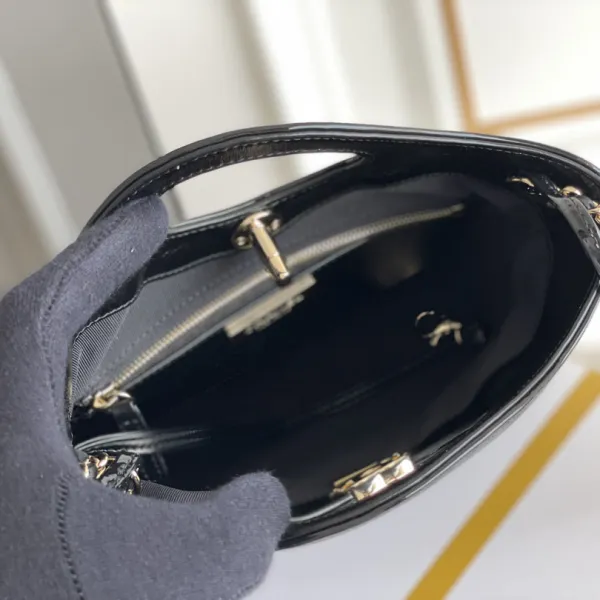 Chanel Patent Leather Black / White and Black Crossbody Bags - Image 8