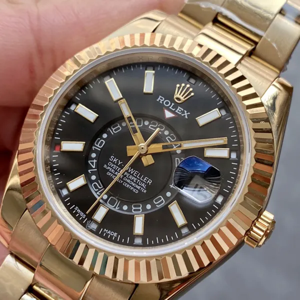 ROLEX-Sky Dweller-REF.M326938-0004-42MM - Image 4