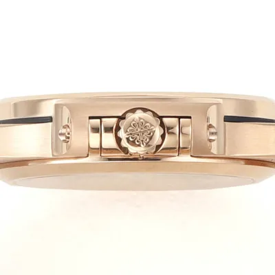 PATEK PHILIPPE-NAUTILUS-ref.7118-1R-010-35.2mm