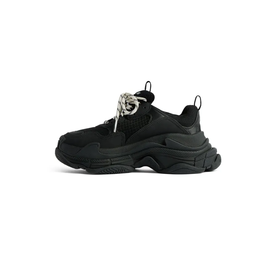 BALENCIAGA TRIPLE S Black Sneakers