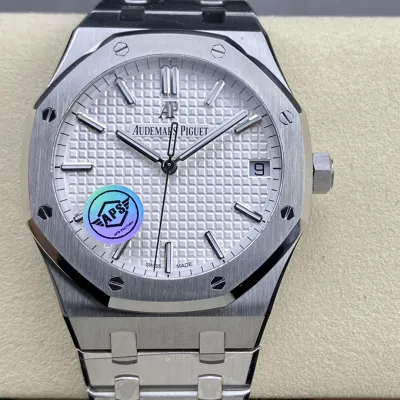 AUDEMARS PIGUET-ROYAL OAK-ref.15500ST.OO.1220ST.04-41mm