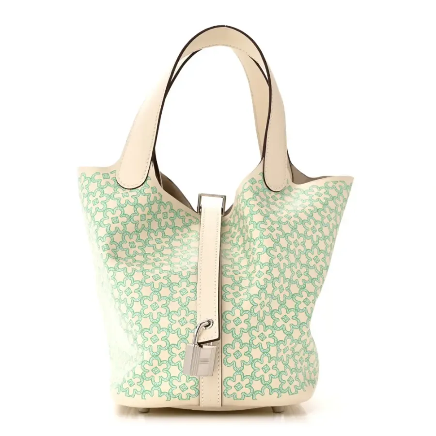 Hermès Lucky Daisy Piacotin Lock 18 PM Nata/Vert Swift Leather Palladium Silver Hardware