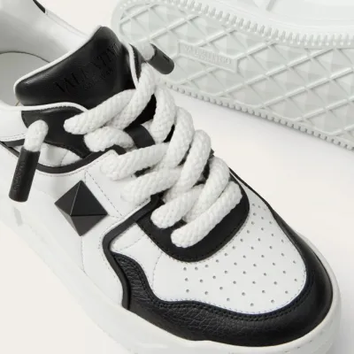 VALENTINO ONE STUD XL Women's sheepskin sneakers