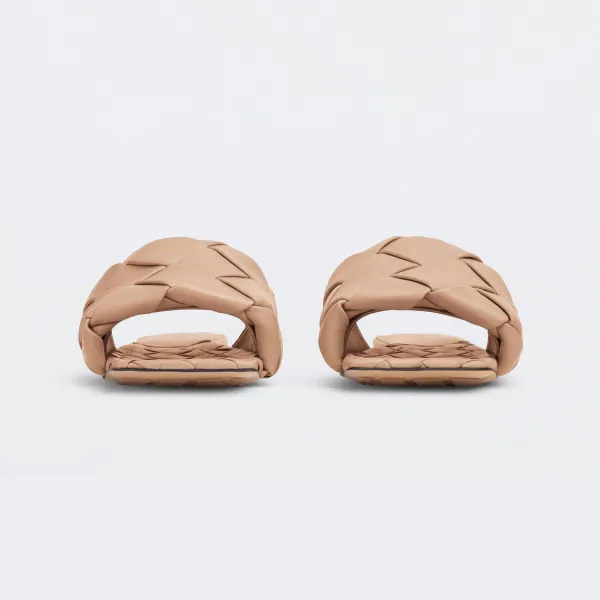 Bottega Veneta Lido Flat Sandal In Nude Intrecciato Leather Flat Sandal - Image 2