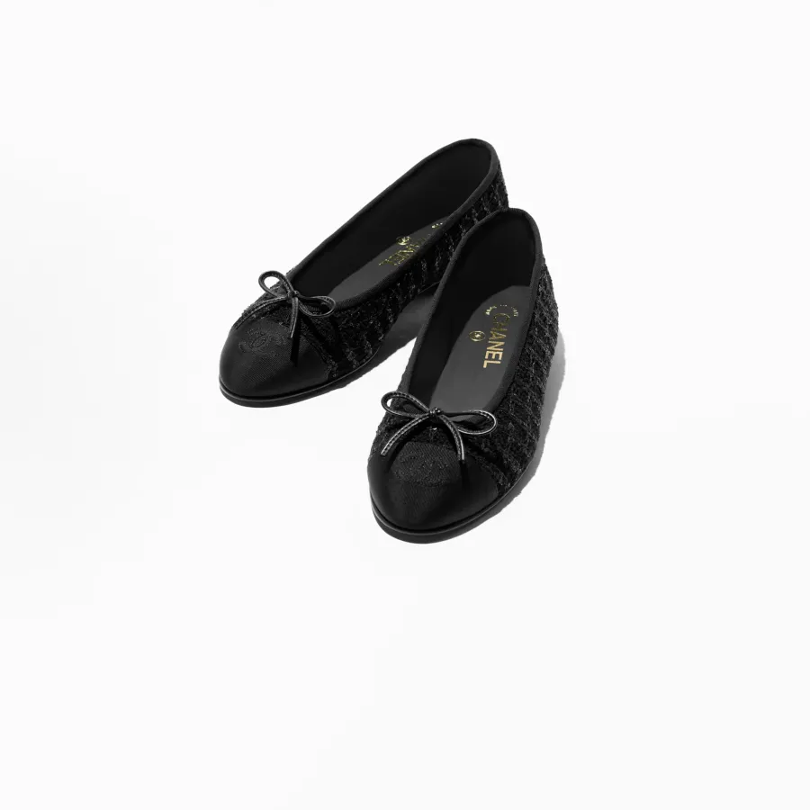 Chanel Flat shoes with diagonal soft wool and satin black Ballet  Shoes