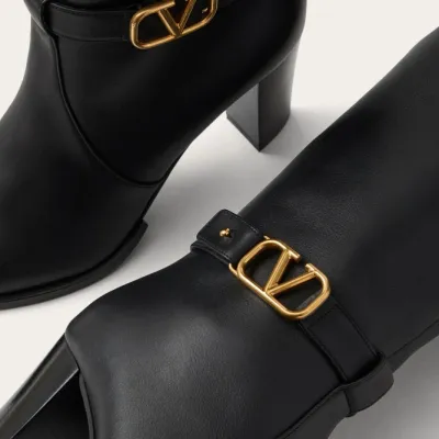VALENTINO VLOGO SIGNATURE Calf leather boots (7.5cm high heel)