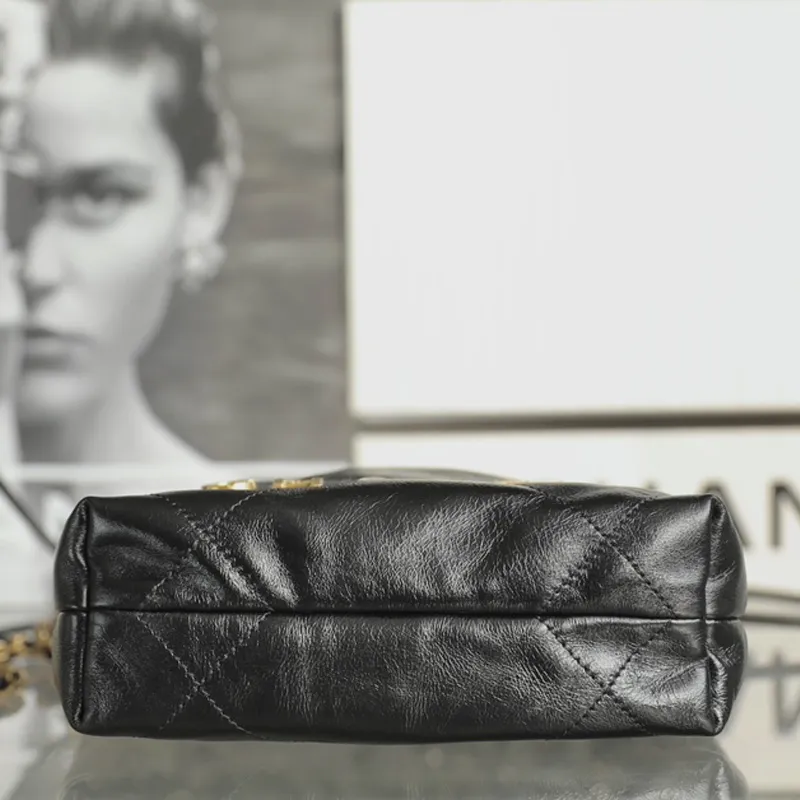 Chanel 22bags Black pearl chain Shoulder Bags