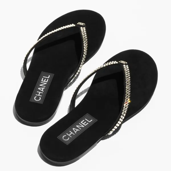 Chanel black with silver suede suede and rhinestones Slippers - Image 4