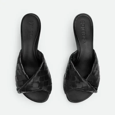 Bottega Veneta Blink Mule In Black Intrecciato Leather Kitten Heel Mule (Heel Height 4.5cm)