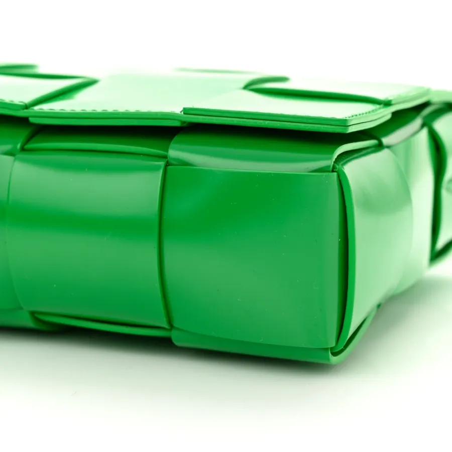 Bottega Veneta Maxi Intrecciato Cassette Crossbody Bag Parakeet Patent Leather