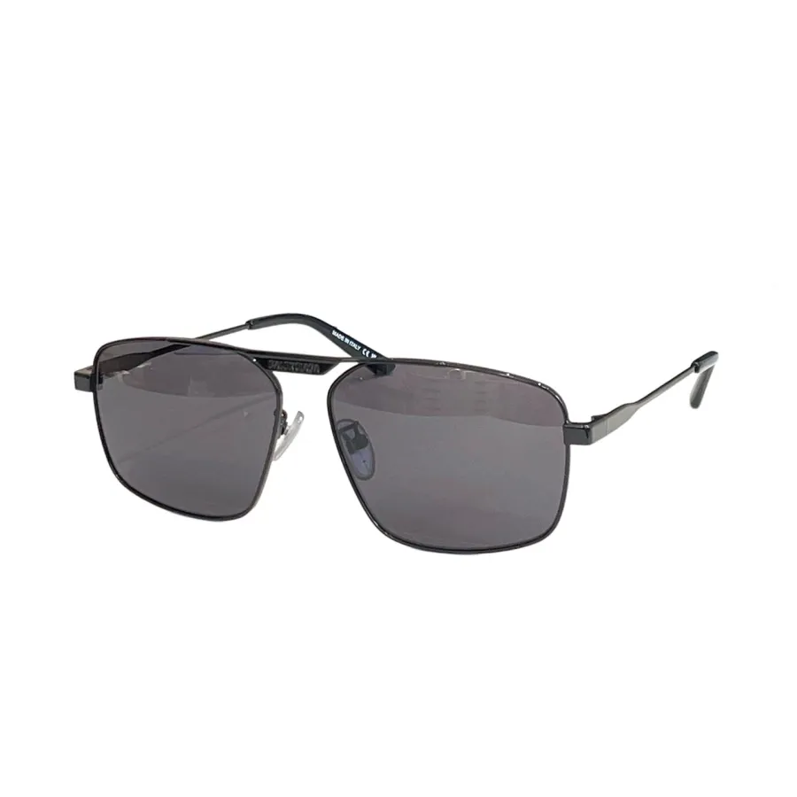 Balenciaga Pilot glasses red gold/black silver/grey black/black/green color Size 62口14-145