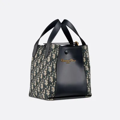 Dior Small Signature Bucket Bag In Blue Dior Oblique Jacquard/Black Grained Calfskin Gold Hardware