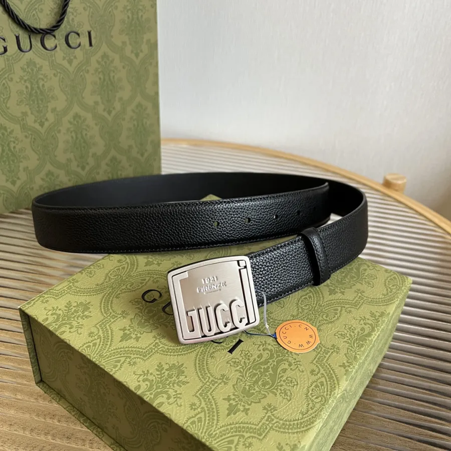 Gucci Men's Plaque Buckle Belt In Black/Brown Grained Calfskin With Gold/Silver Hardware 35mm