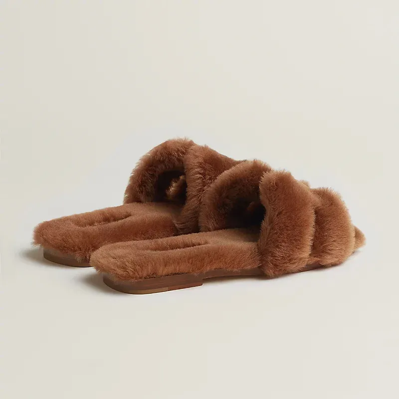 HERMES Oran plush Slippers