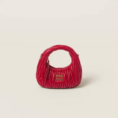 Miu Miu Wander Matelassé Quilted Lambskin Leather handbag Red Crossbody Bags