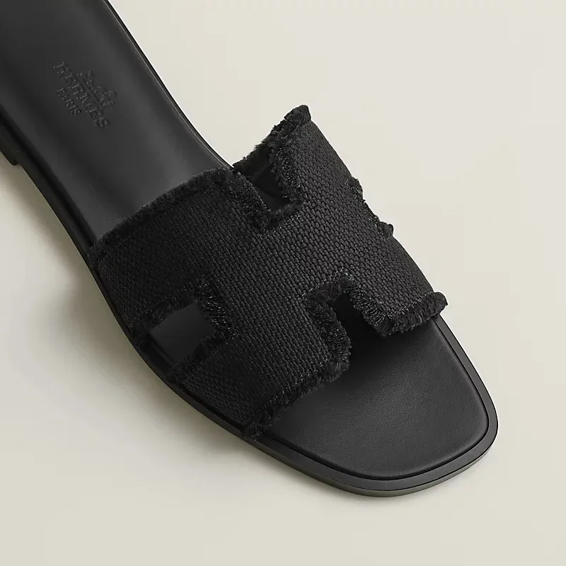 HERMES Oran Black Slippers