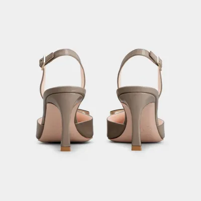 Roger Vivier Trompette Slingback Pumps High Heels In Beige Patent Leather With Metal Buckle (Heel Height 7cm)