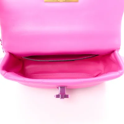 Valentino Garavani Small Roman Stud Shoulder Bag Pink PP Lacquer Monochrome Nappa Leather Incognito Hardware